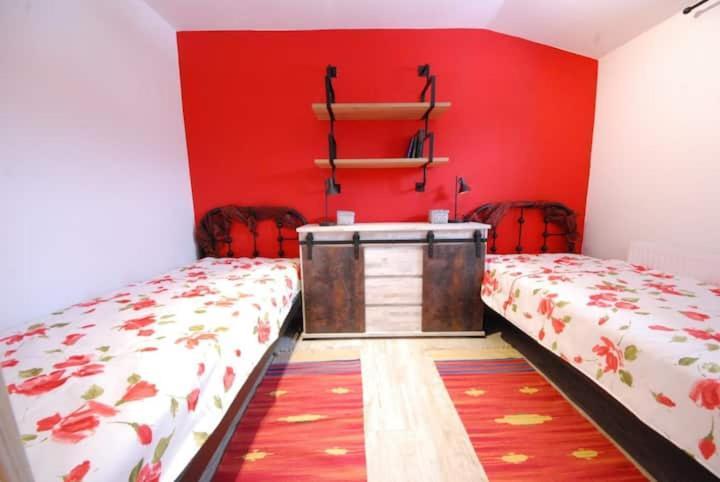 Relax Home Rajna Korenica Bagian luar foto