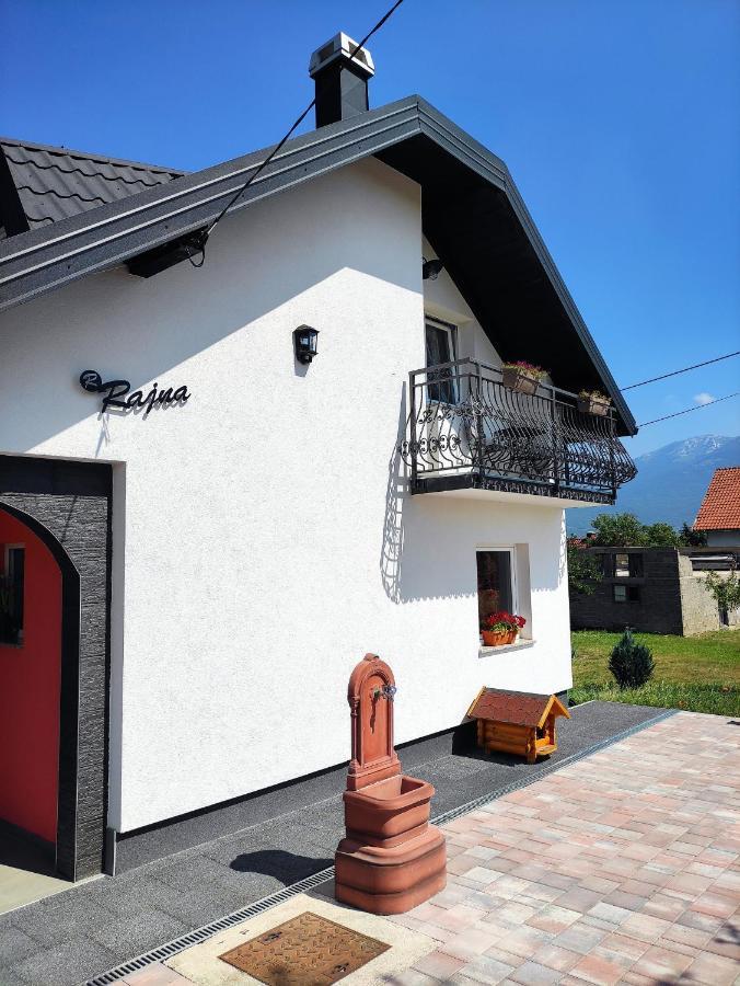 Relax Home Rajna Korenica Bagian luar foto